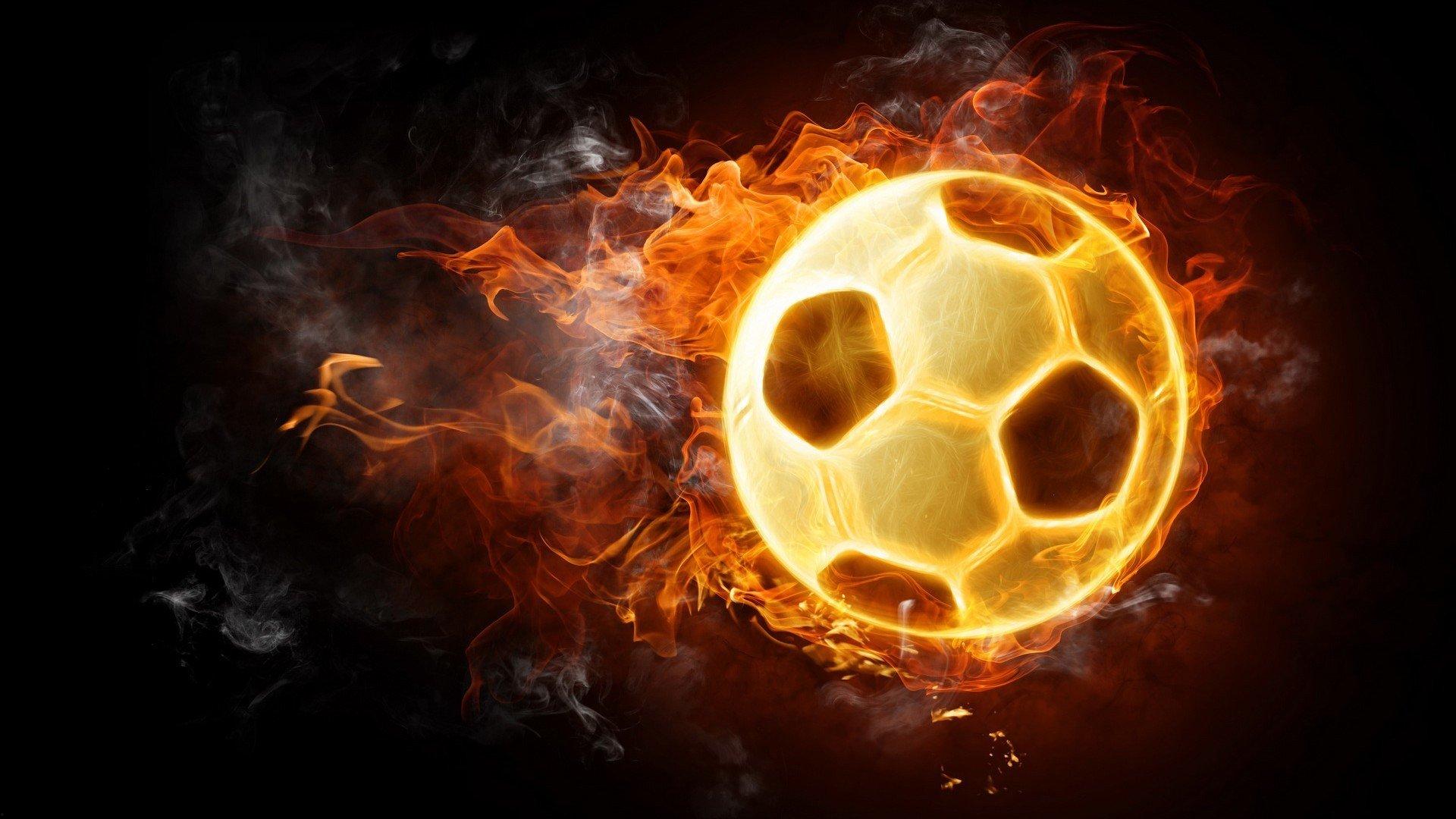 英超焦点战，加克波突破造关键任意球，利物浦险胜曼城