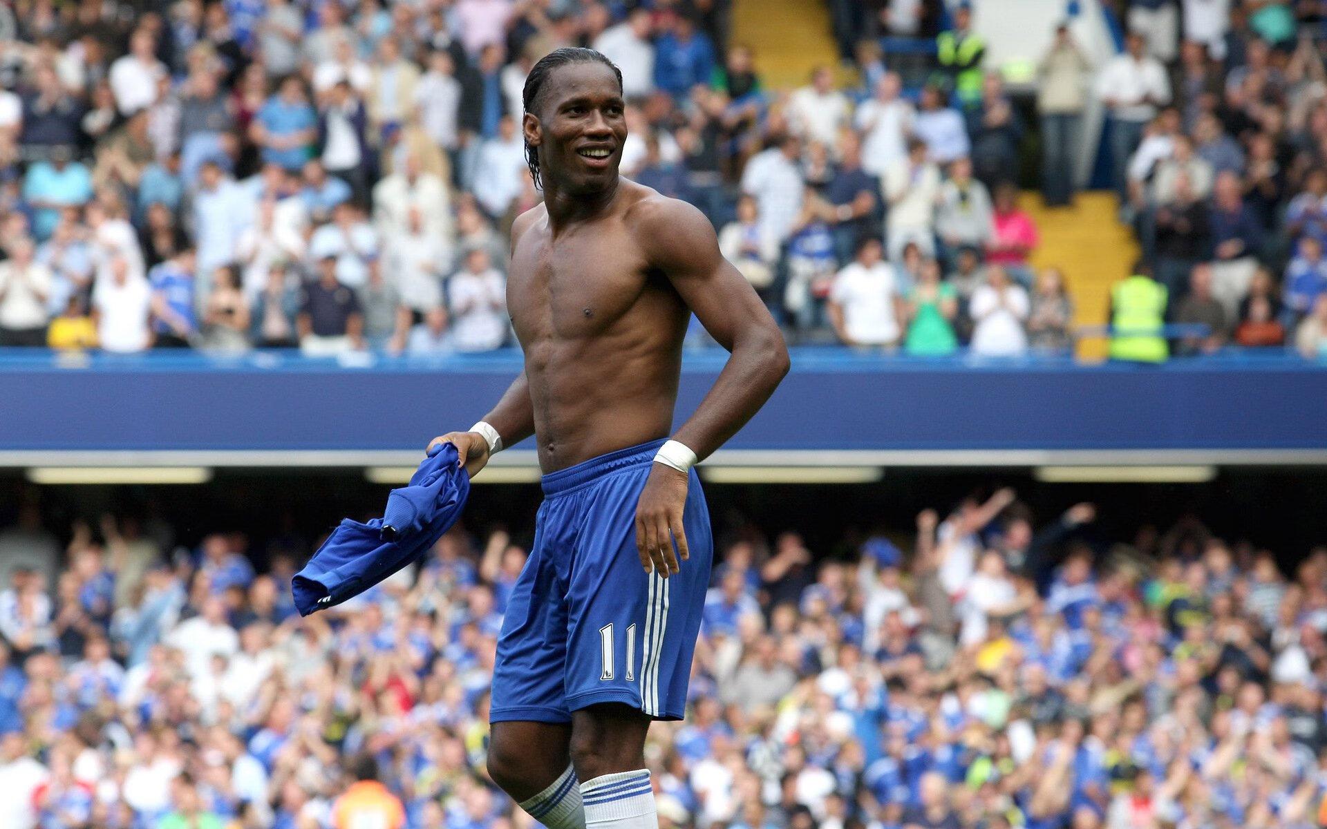 巴黎新战术意外满足姆巴佩，王勤伯解析球队转型背后的战略智慧