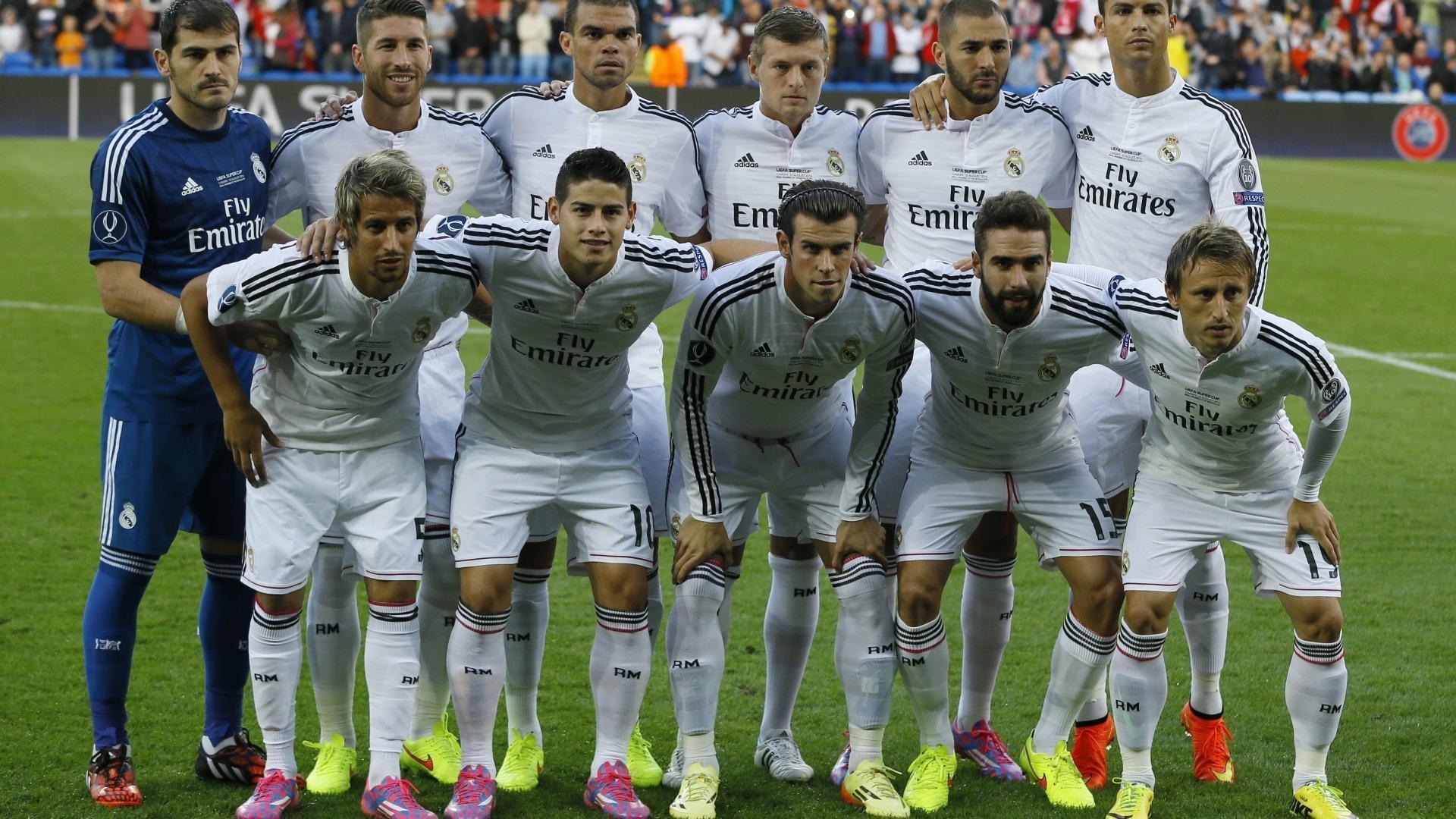 早报一亿欧先生降临伯纳乌!皇马官宣贝林厄姆加盟,足坛新篇章开启